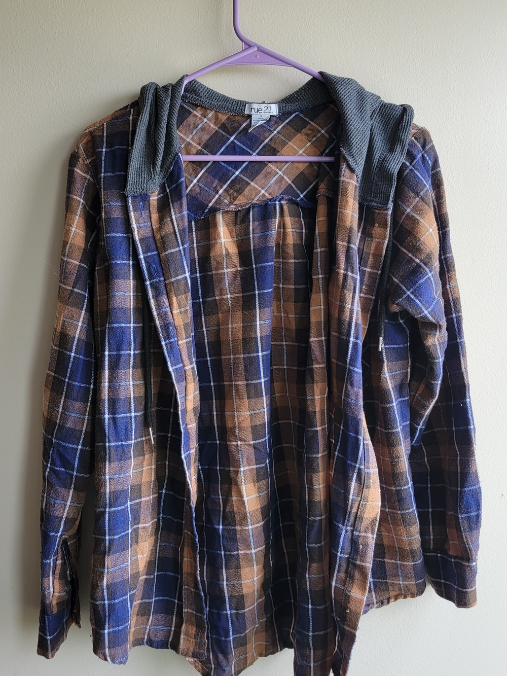 Rue21 Navy Blue & Brown Plaid Hooded Flannel